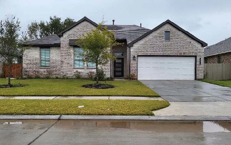 2134 Bluegrass Ln, Booth, TX 77469