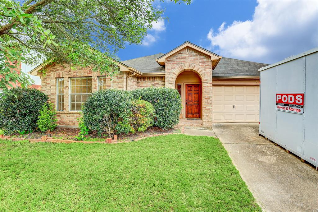 2207 Heatherwood Dr, Missouri City, TX 77489